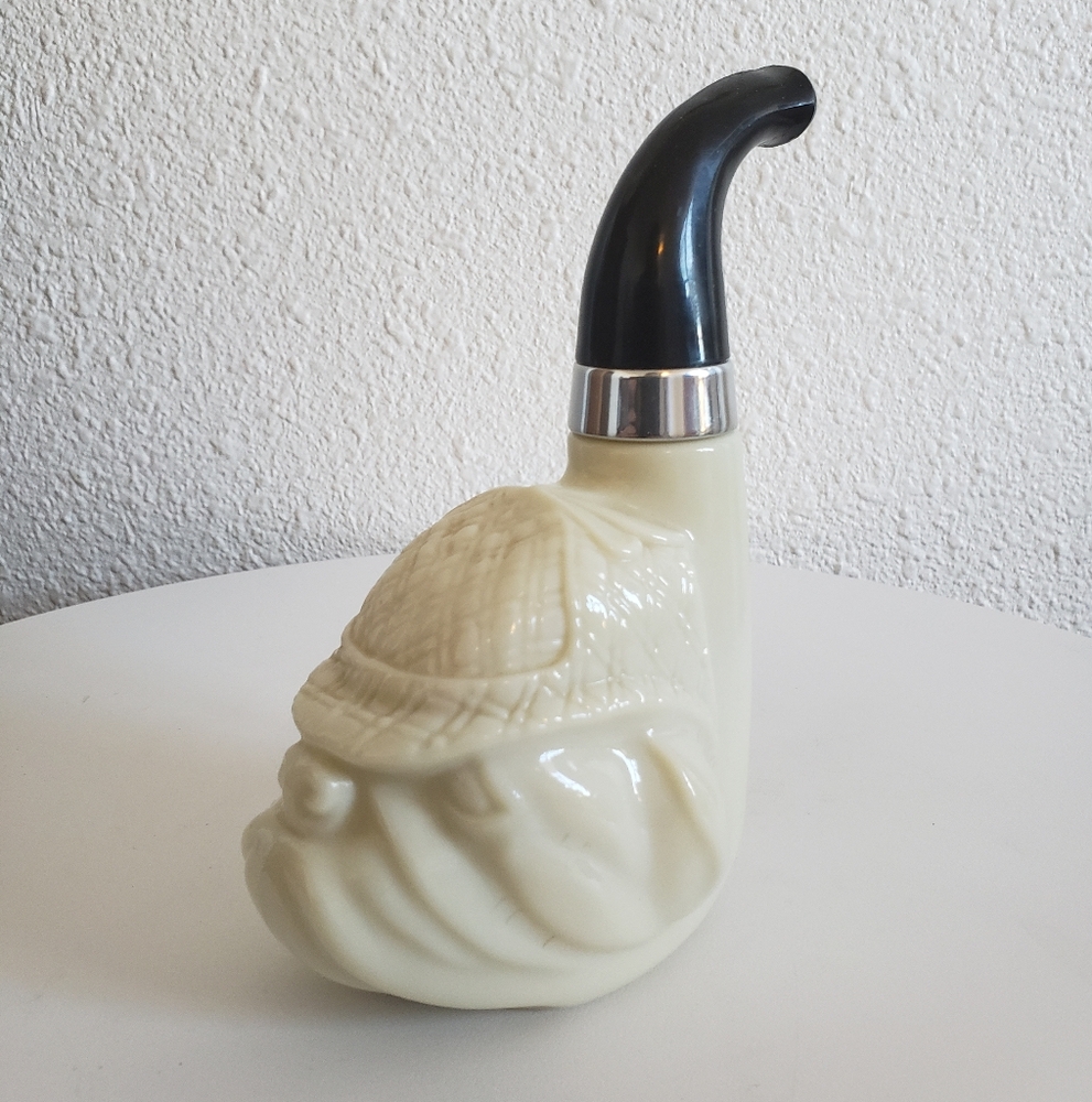 #Vintage 1970s Avon Oland After Shave Bulldog Sherlock Holmes